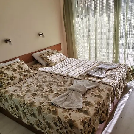 Apartment весела-хоризонт Sozopol
